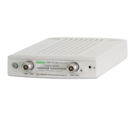 Copper Mountain Technologies S5045 2-Port 4.5 GHz Vektör Network Analizör Resim