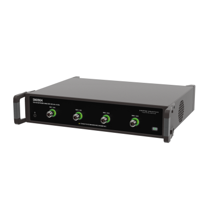 Copper Mountain Tech SN0904 4-Port 9 GHz 50 Ohm Vektör Network Analizör2768